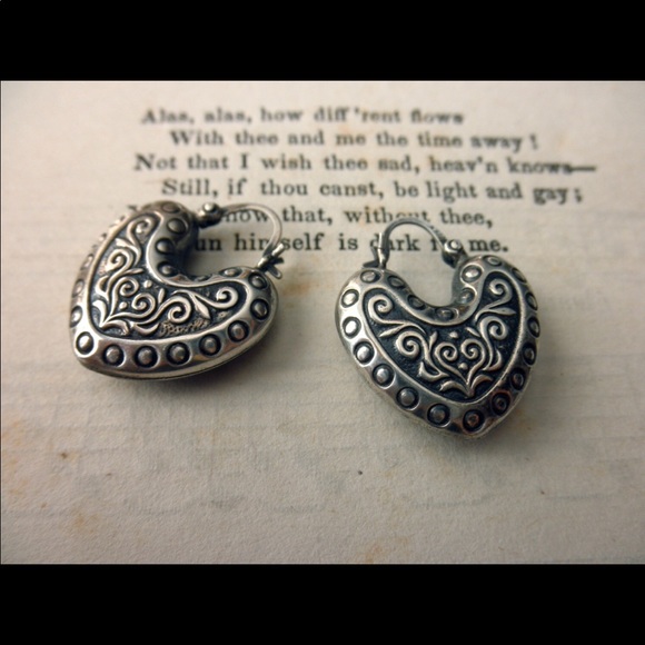 Vintage Sterling Silver Filigree Heart Earrings - Picture 2 of 5